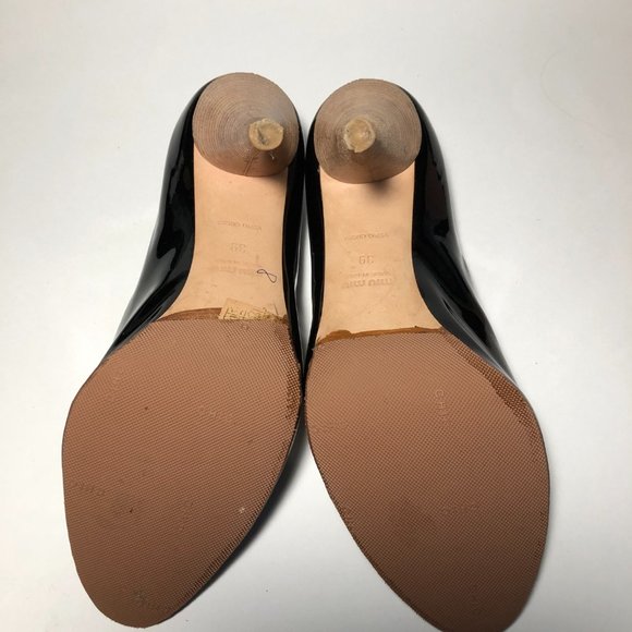 MIU MIU Black Patent Leather Open Toe Wooden Heel - Picture 6 of 6
